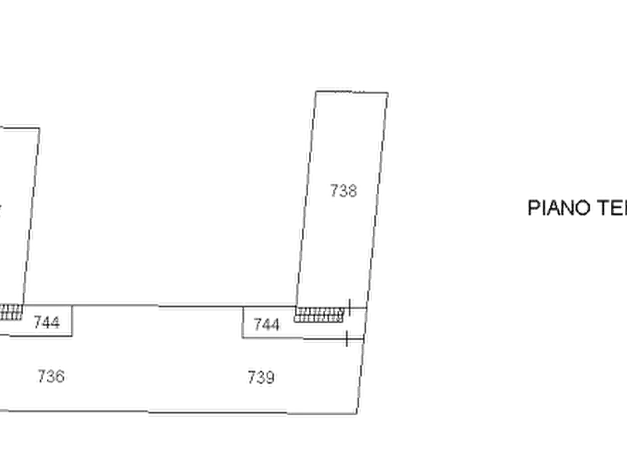 Immagine 22 di Appartamento in vendita  in Via Napoleona a Como