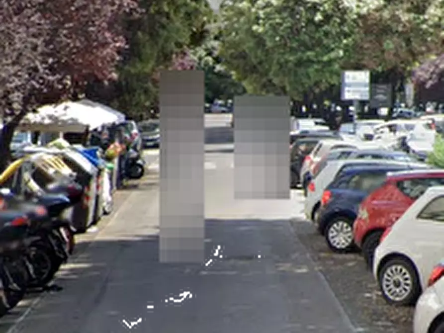 Immagine 11 di Appartamento in vendita  in Via Sabotino a Roma