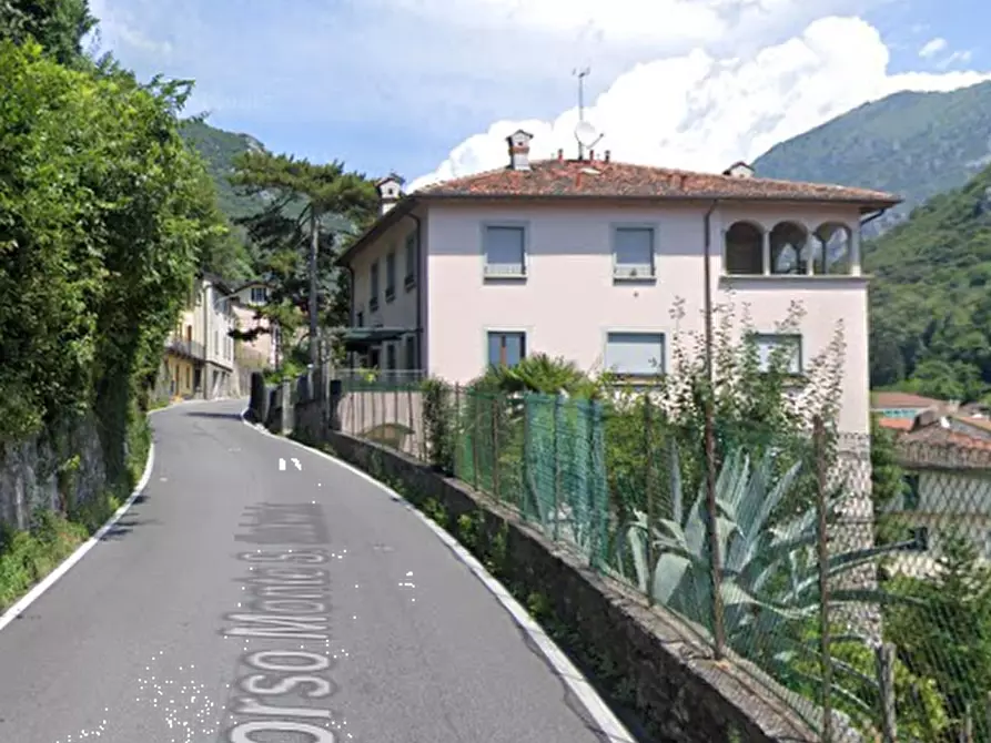 Immagine 10 di Appartamento in vendita  in Corso Monte San Gabriele a Lecco