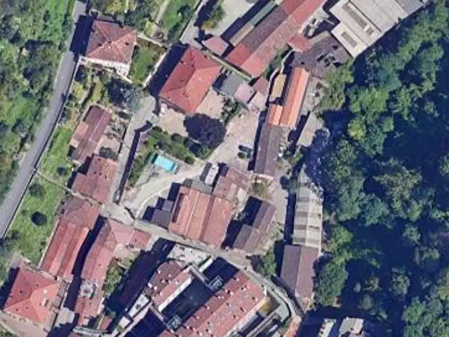 Immagine 15 di Appartamento in vendita  in Corso Monte San Gabriele a Lecco