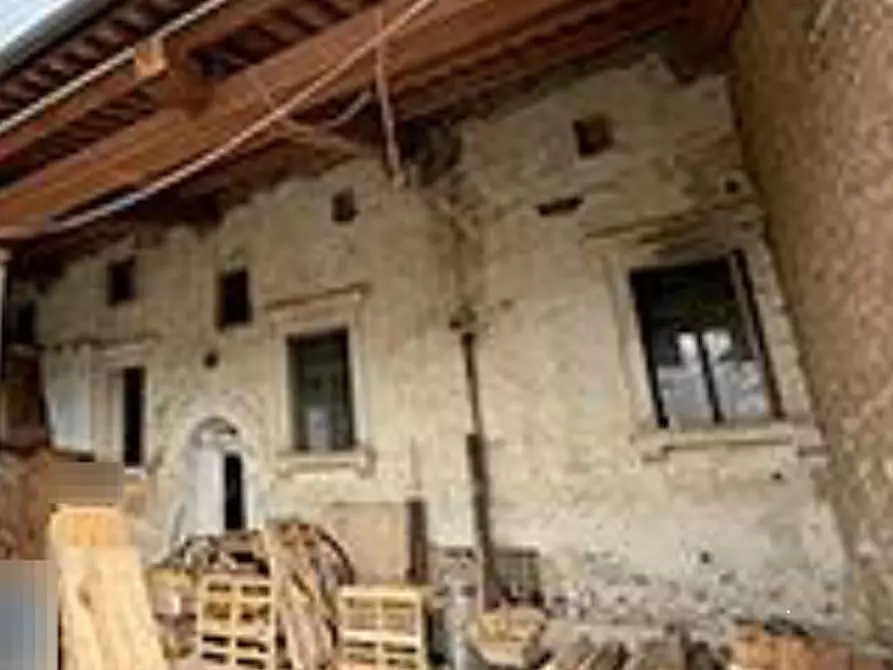 Immagine 6 di Porzione di villa in vendita  in Via San Pietro a Montecchio Precalcino