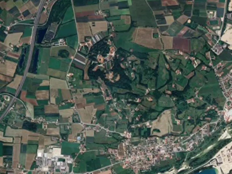 Immagine 20 di Porzione di villa in vendita  in Via San Pietro a Montecchio Precalcino