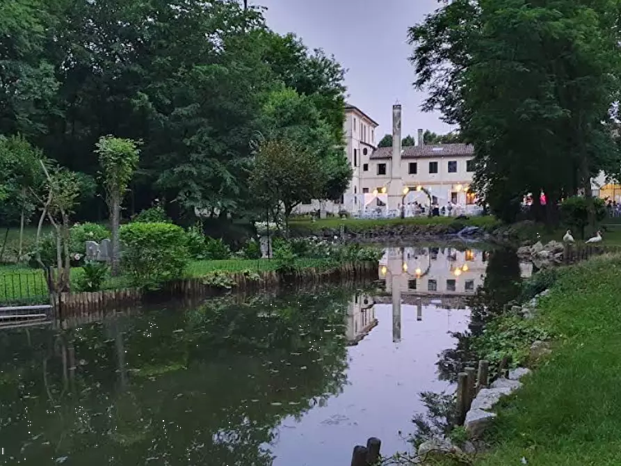 Immagine 6 di Villa in vendita  in Via Albarea a Pianiga