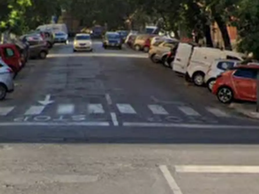 Immagine 8 di Appartamento in vendita  in Via Imera a Roma