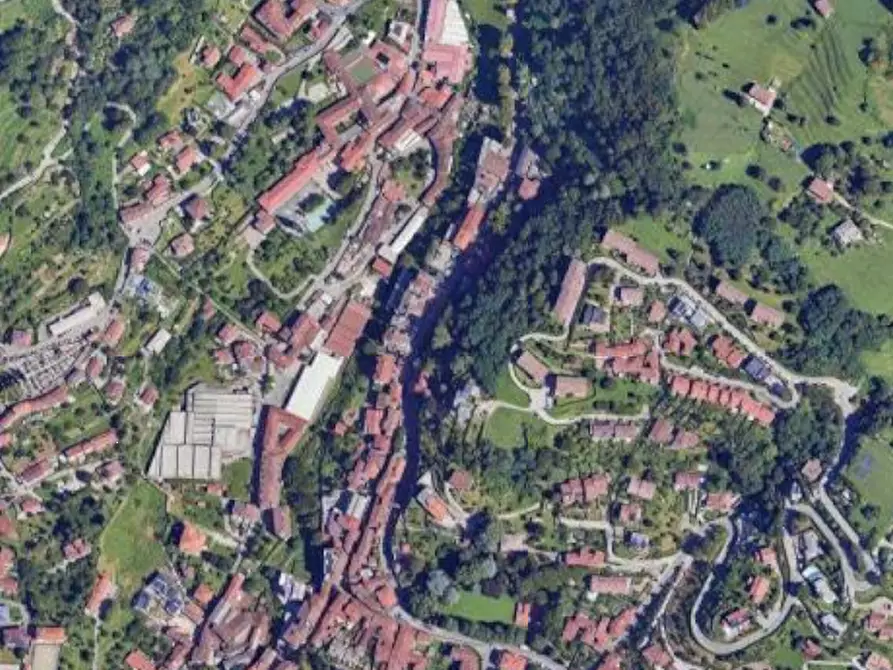 Immagine 7 di Magazzino in vendita  in Via Padre Domenico Mazzucconi a Lecco