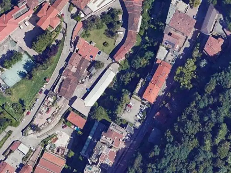 Immagine 8 di Magazzino in vendita  in Via Padre Domenico Mazzucconi a Lecco