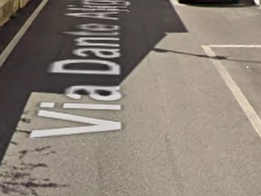 Immagine 8 di Garage in vendita  in Via Dante Alighieri  a Arluno