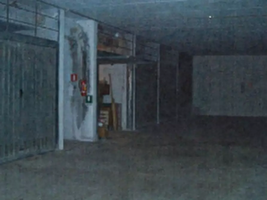 Immagine 3 di Magazzino in vendita  in Via Vignola a Dervio