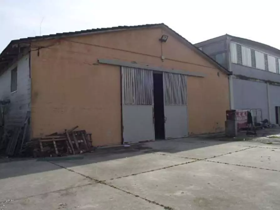 Immagine 2 di Porzione di casa in vendita  in Via I Maggio a Casalmoro