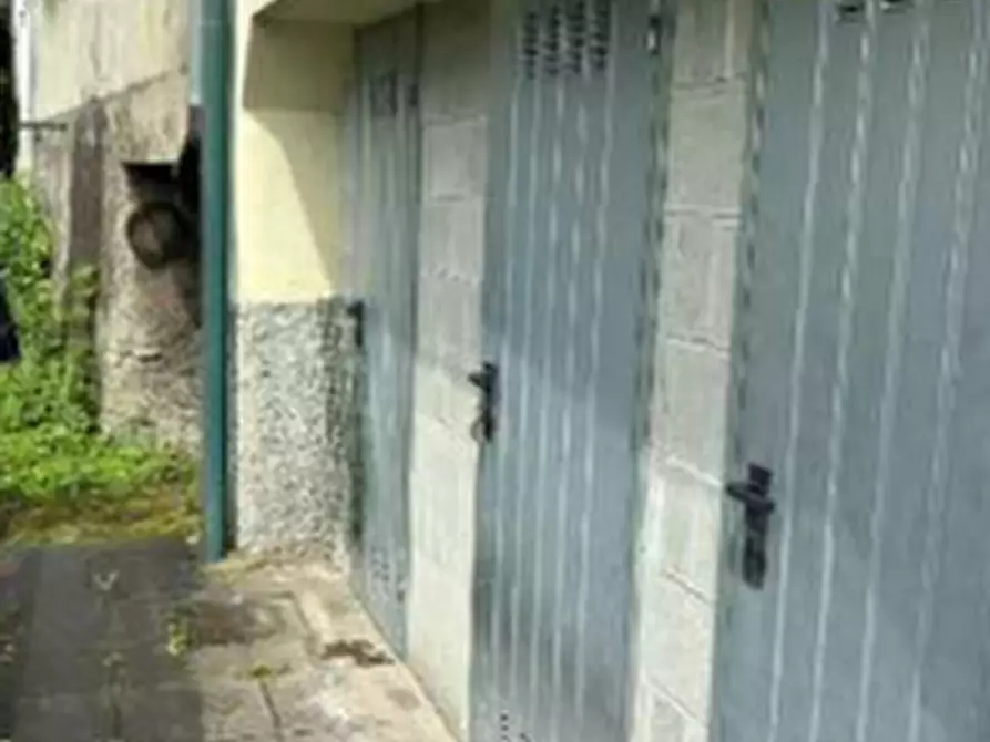 Immagine 5 di Appartamento in vendita  in Corso San Michele Del Carso a Lecco