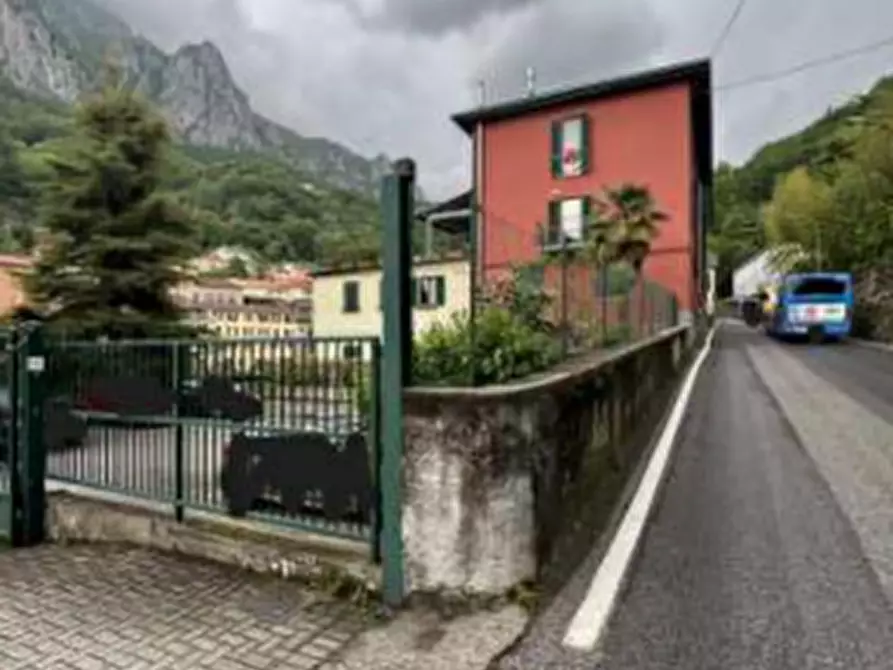 Immagine 2 di Appartamento in vendita  in Corso San Michele Del Carso a Lecco