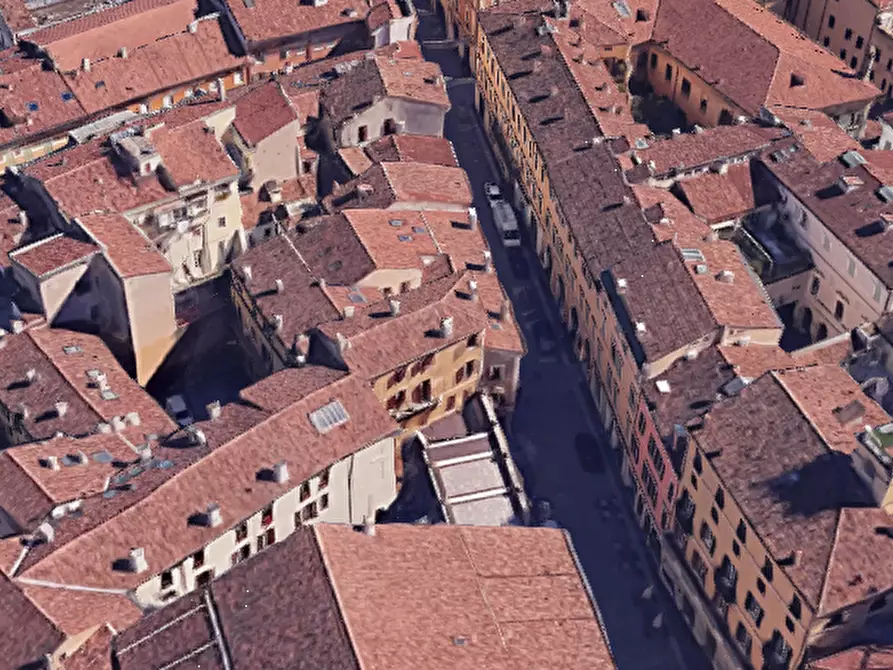 Immagine 7 di Appartamento in vendita  in Corso Umberto I a Mantova