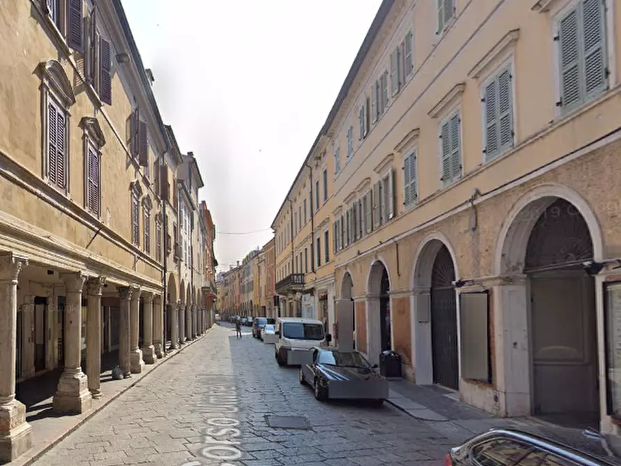 Immagine 15 di Appartamento in vendita  in Corso Umberto I a Mantova