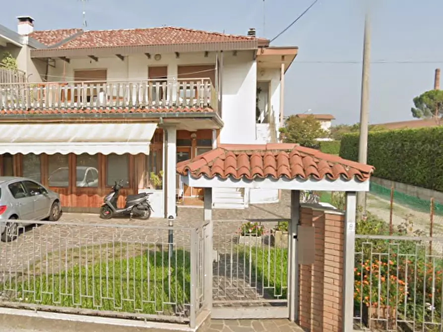 Immagine 5 di Porzione di casa in vendita  in Via Ponte  a Malo