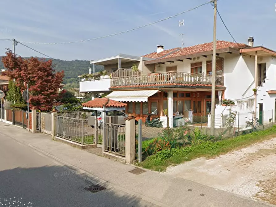 Immagine 6 di Porzione di casa in vendita  in Via Ponte  a Malo