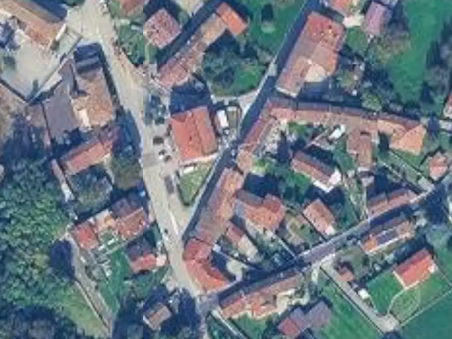 Immagine 9 di Negozio in vendita  in Via Trieste a Aviano