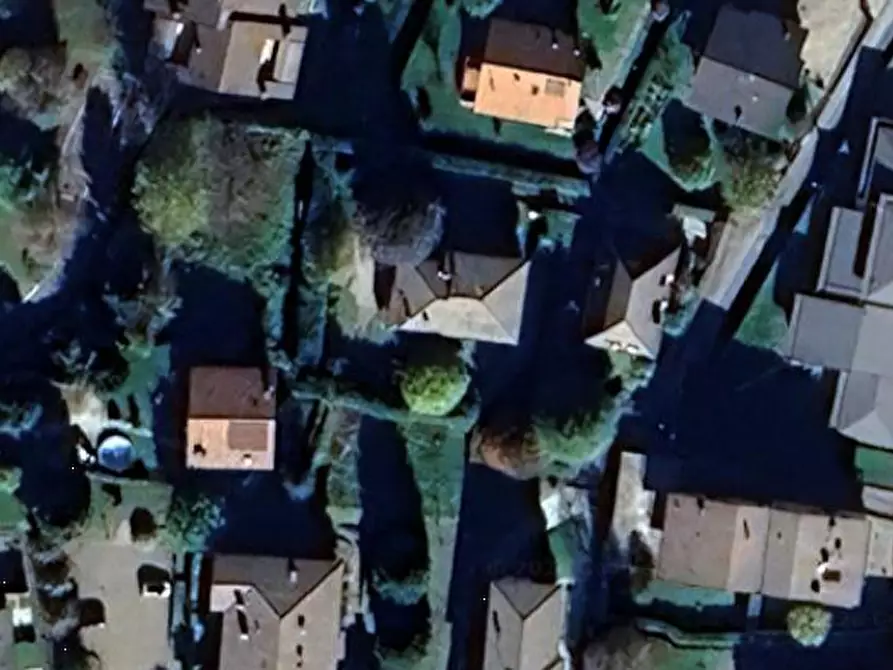 Immagine 14 di Appartamento in vendita  in Via E. De Amicis a Cassina Valsassina