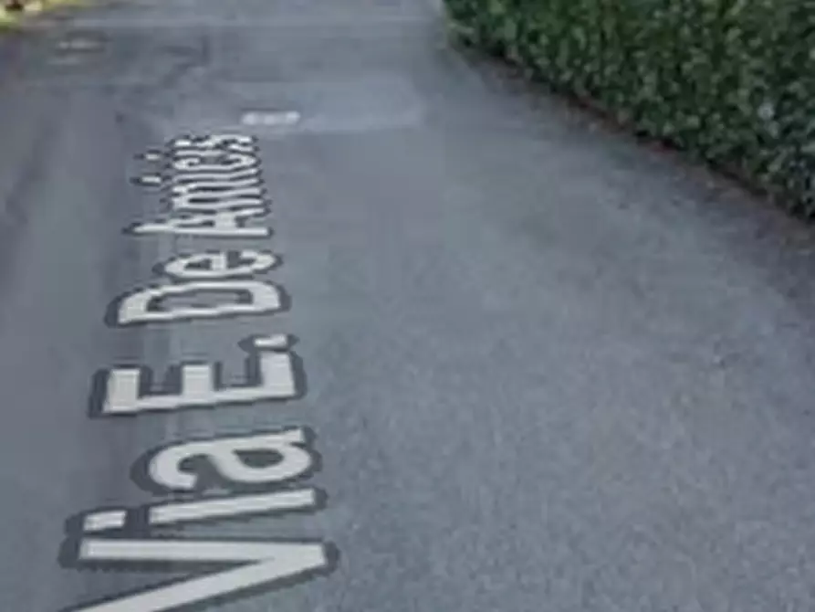 Immagine 15 di Appartamento in vendita  in Via E. De Amicis a Cassina Valsassina