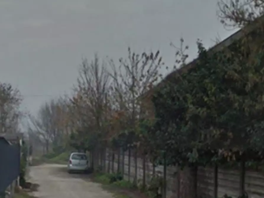 Immagine 6 di Laboratorio in vendita  in Via della Libertà a Canneto Sull'oglio