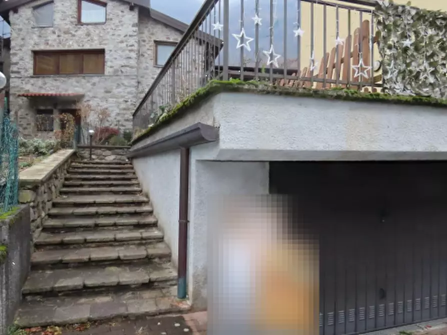 Immagine 1 di Appartamento in vendita  in Via Monte Grappa a Primaluna