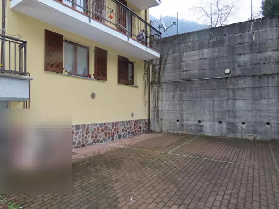 Immagine 2 di Appartamento in vendita  in Via Monte Grappa a Primaluna