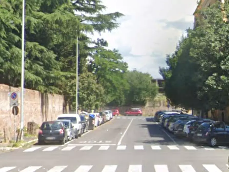 Immagine 9 di Appartamento in vendita  in Via Annio Felice  a Roma