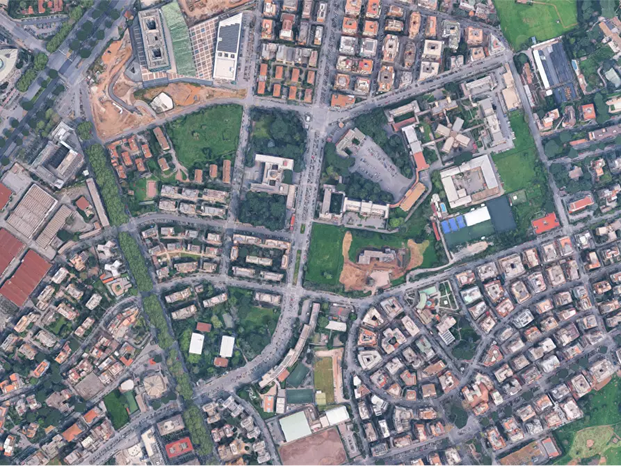 Immagine 12 di Appartamento in vendita  in Via Annio Felice  a Roma