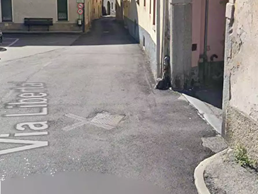 Immagine 8 di Appartamento in vendita  in Via Libertà  a Casalzuigno