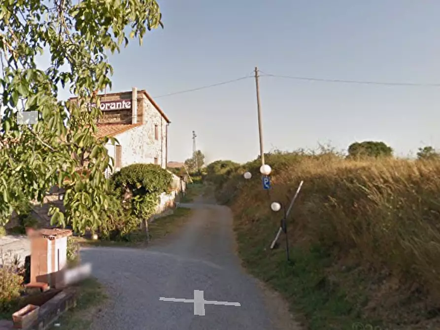 Immagine 15 di Negozio in vendita  in Località Farnieta  a Fabro