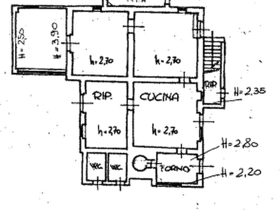 Immagine 26 di Negozio in vendita  in Località Farnieta  a Fabro