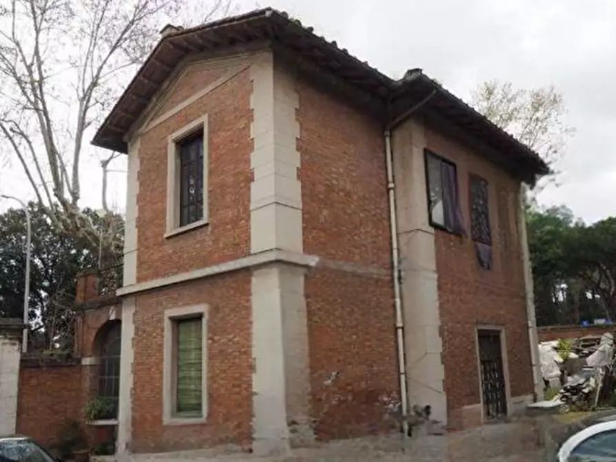 Immagine 2 di Appartamento in vendita  in Via Bernardino Ramazzini a Roma