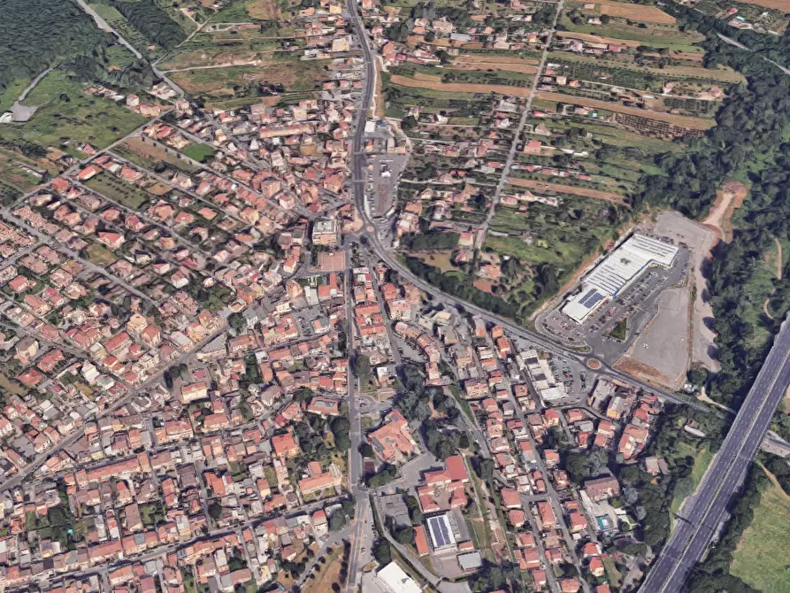 Immagine 10 di Negozio in vendita  in Via Antonio Cantore a San Cesareo