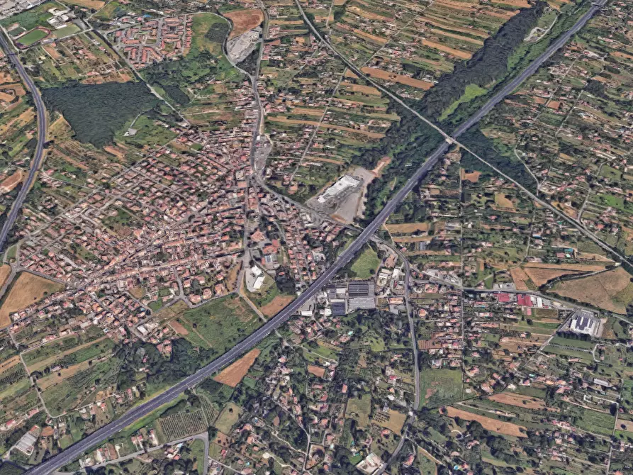 Immagine 12 di Negozio in vendita  in Via Antonio Cantore a San Cesareo