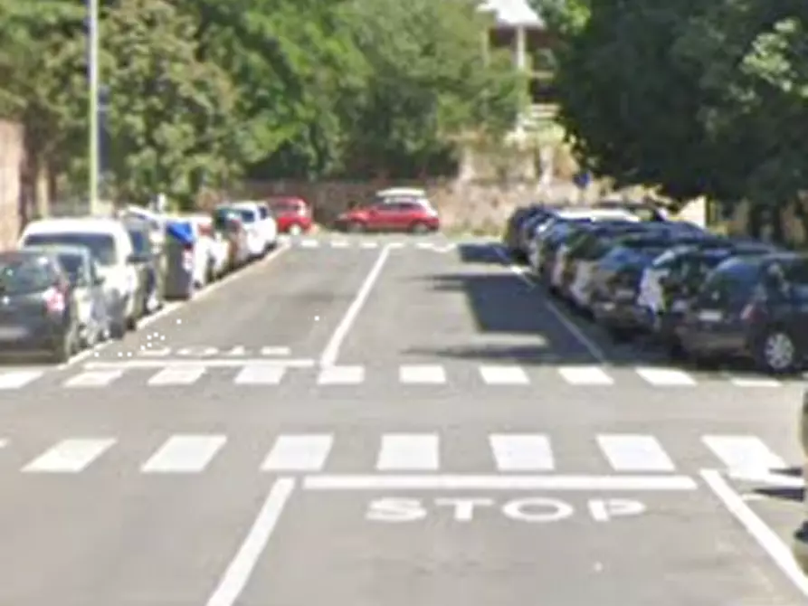 Immagine 13 di Appartamento in vendita  in Via Annio Felice a Roma