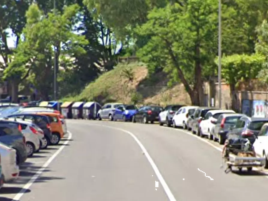 Immagine 14 di Appartamento in vendita  in Via Annio Felice a Roma