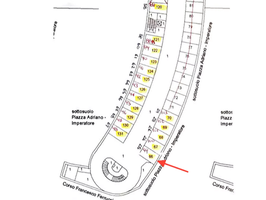 Immagine 11 di Garage in vendita  in Piazza Adriano a Torino