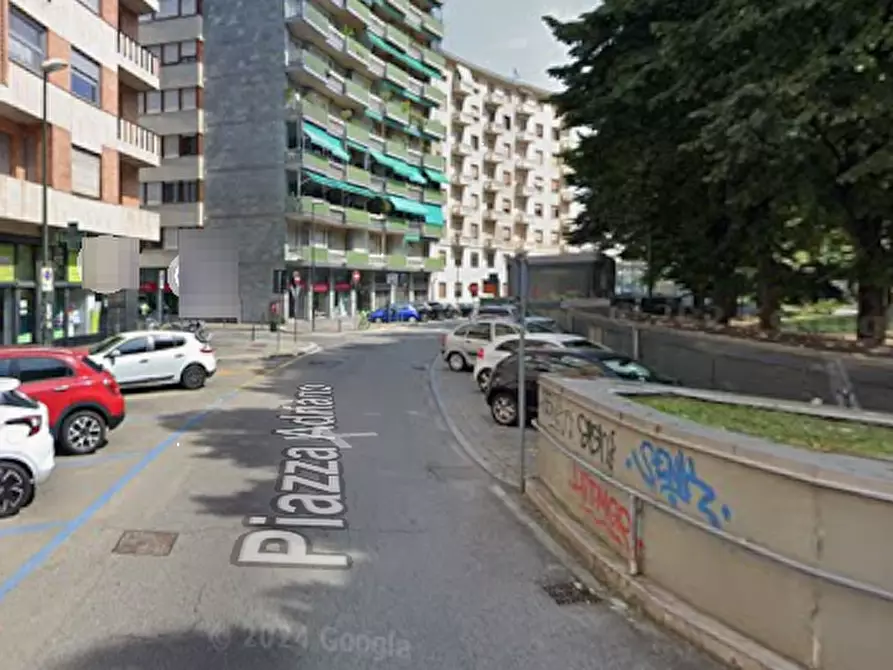 Immagine 7 di Garage in vendita  in Piazza Adriano a Torino