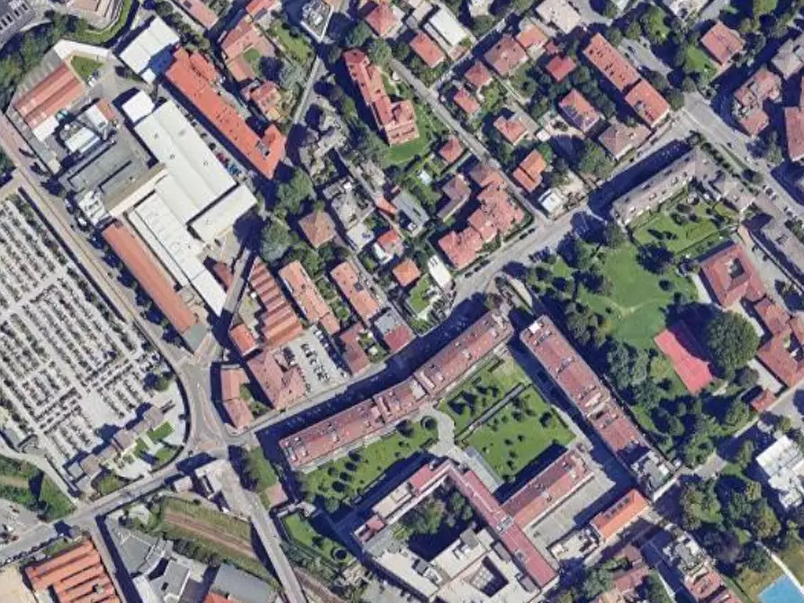 Immagine 2 di Appartamento in vendita  in Via Palestro a Lecco