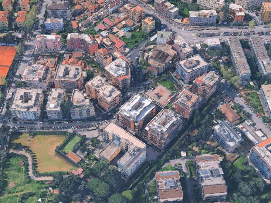 Immagine 9 di Appartamento in vendita  in Via Monte Fumaiolo a Roma