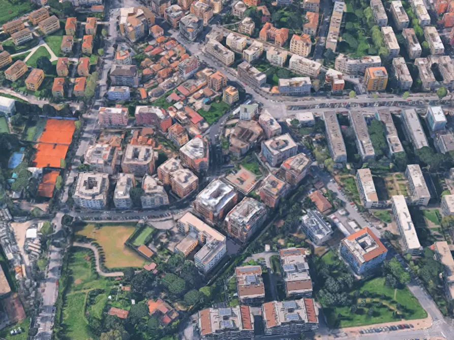 Immagine 10 di Appartamento in vendita  in Via Monte Fumaiolo a Roma