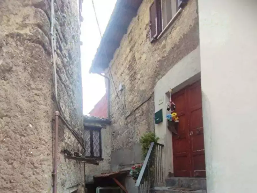 Immagine 2 di Appartamento in vendita  in Via Giuseppe Garibaldi a Civitella San Paolo