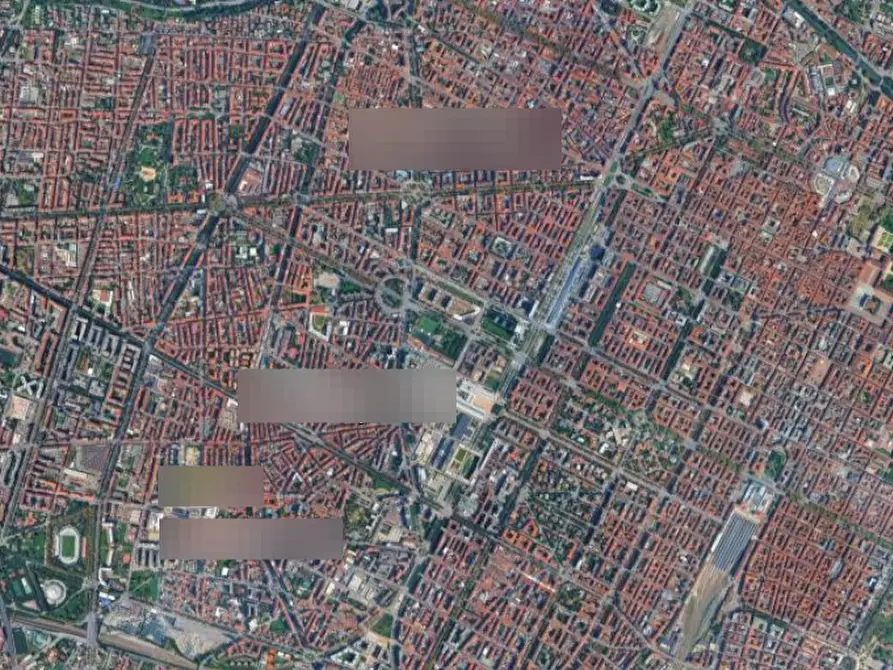 Immagine 2 di Garage in vendita  in Piazza Adriano a Torino