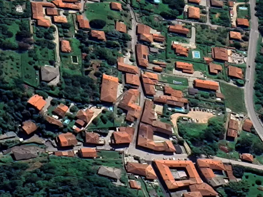 Immagine 12 di Ufficio in vendita  in Via Dalmazio Birago a Cuveglio