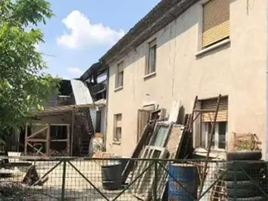 Immagine 1 di Porzione di casa in vendita  in Via Visegna a Salizzole
