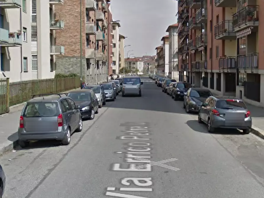 Immagine 3 di Appartamento in vendita  in Via Alessandro Cruto a Torino