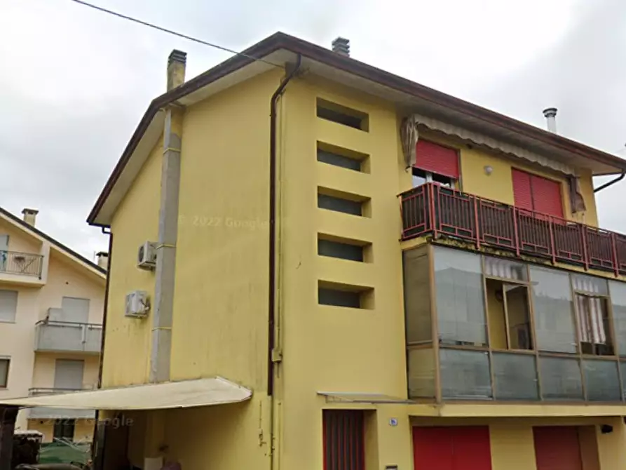 Immagine 12 di Appartamento in vendita  in Via Altichiero a Padova