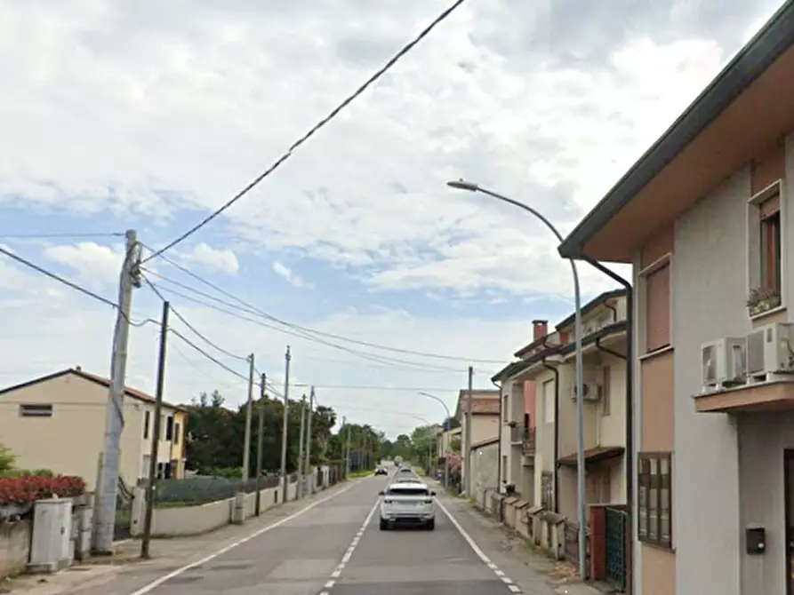 Immagine 22 di Appartamento in vendita  in Via Altichiero a Padova