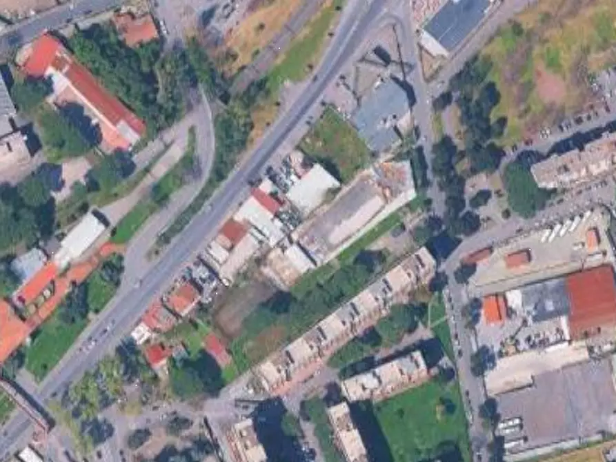 Immagine 14 di Garage in vendita  in  Via di Grotta di Gregna a Roma