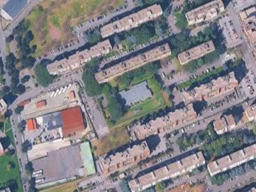 Immagine 16 di Garage in vendita  in  Via di Grotta di Gregna a Roma