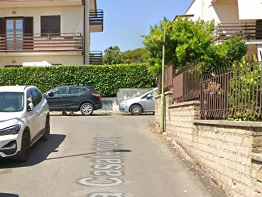 Immagine 7 di Appartamento in vendita  in Via Casatenovo  a Roma